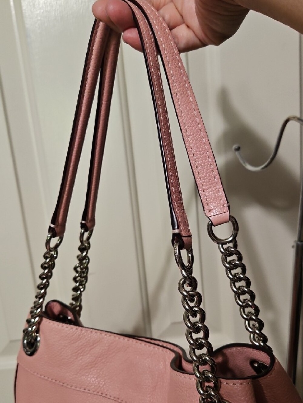 Coach EUC Lexi Pink Pebbled Leather Shoulder Bag with Chain Straps - Picture 4 of 12